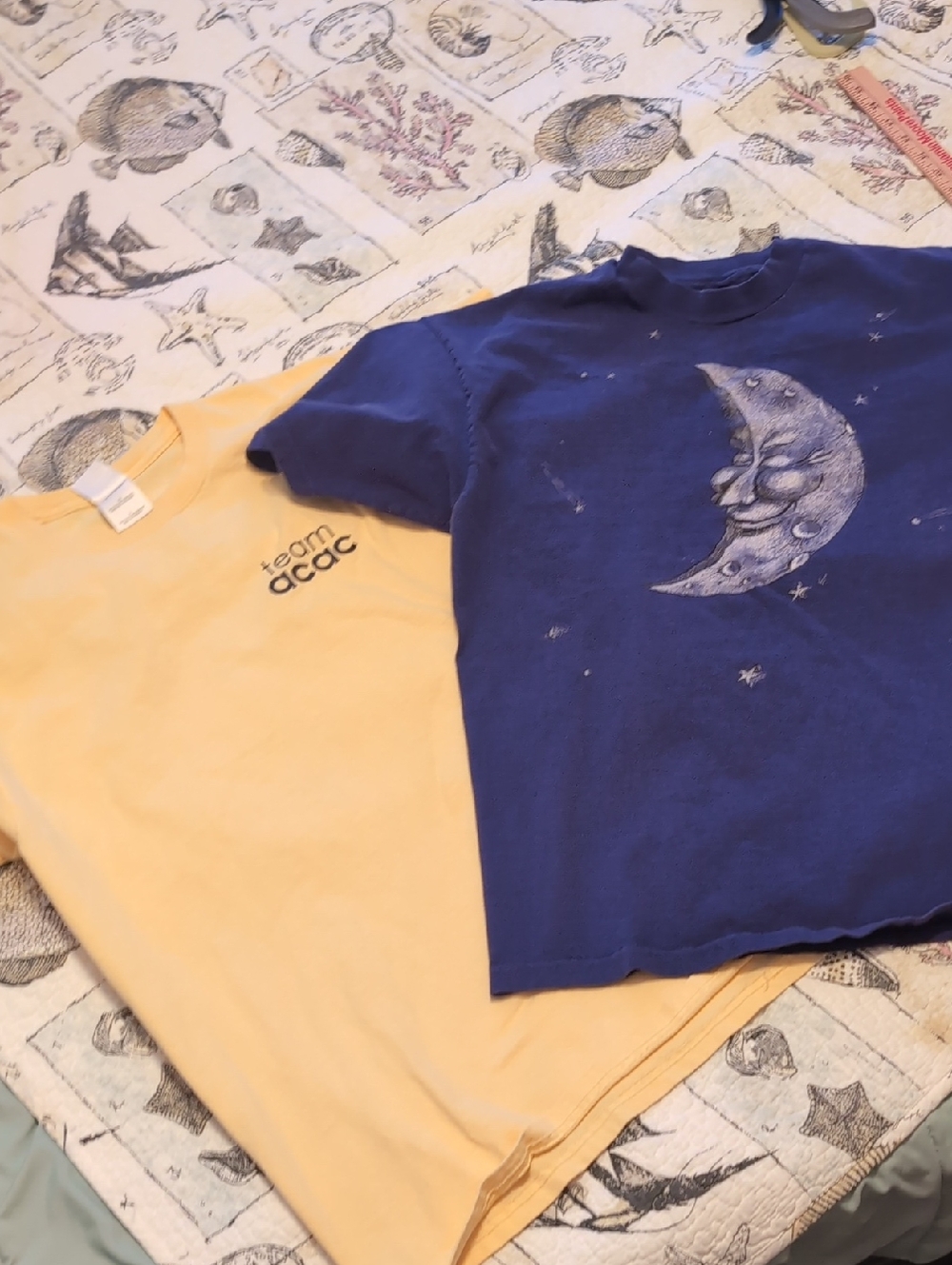 🌿Two Size L T-shirts